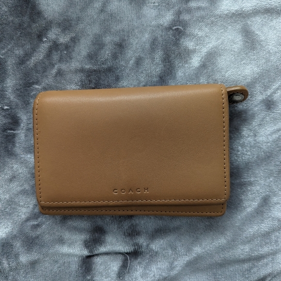 Small Coach wallet - Picture 1 of 4